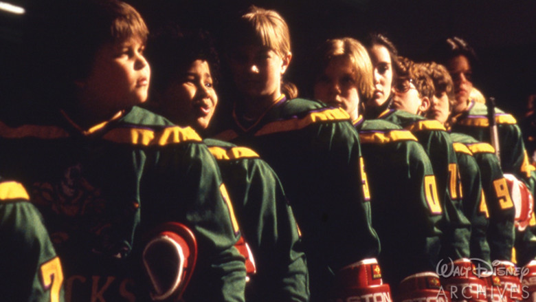 кадр из фильма Могучие утята