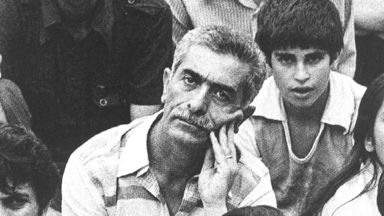 кадр из фильма Fragments of a Revolution