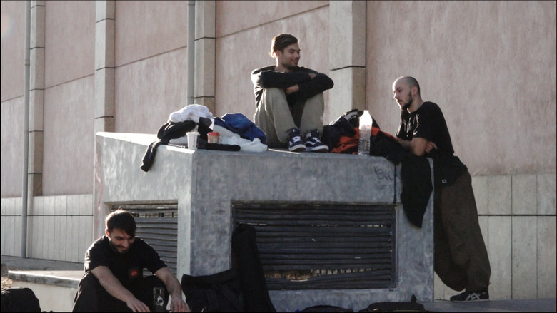 кадр из фильма Ρυθμοί της πόλης: Το παρκούρ στην Θεσσαλονίκη