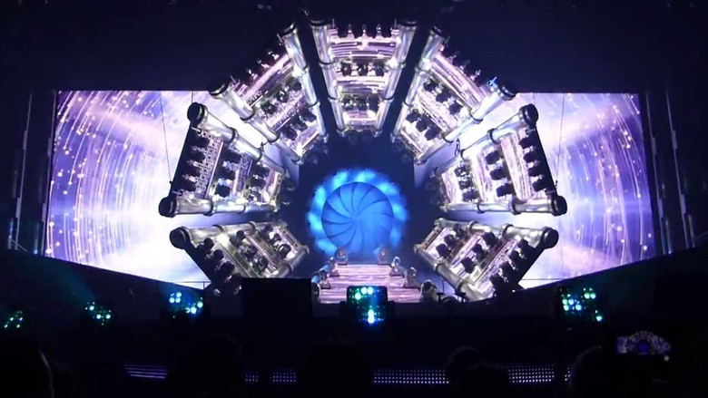 кадр из фильма Mylène Farmer: Timeless-Le Film