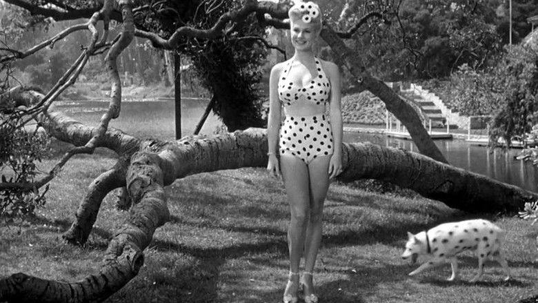 кадр из фильма Having Wonderful Crime