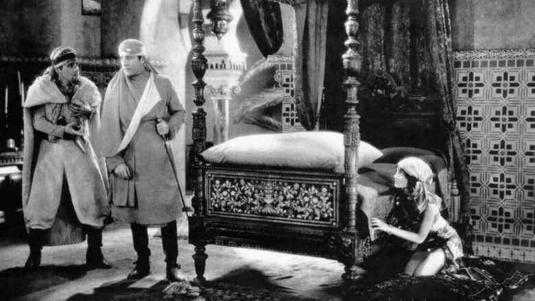 кадр из фильма The Desert Song