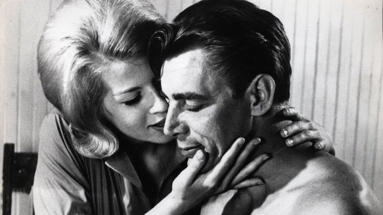 кадр из фильма Лорна