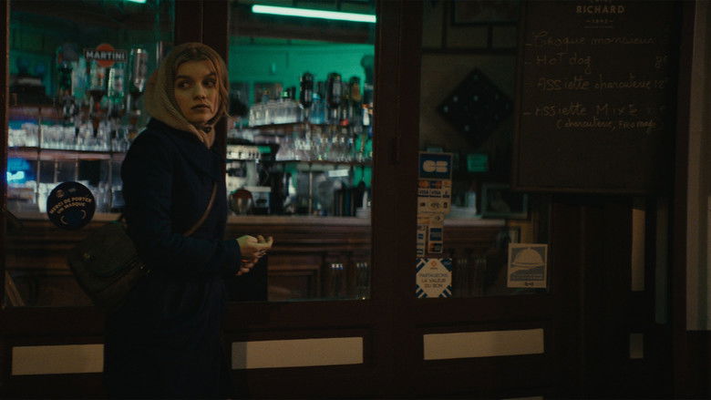 кадр из фильма Он и она