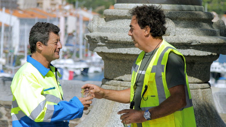 кадр из фильма Les Municipaux, ces héros