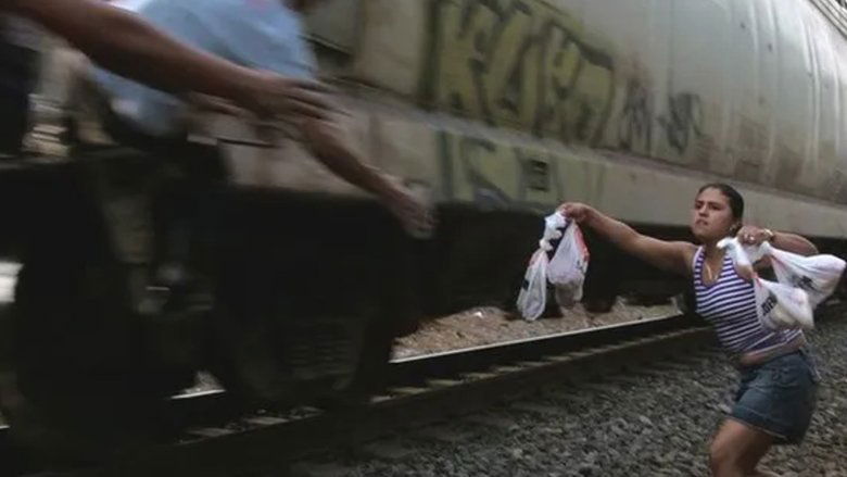 кадр из фильма Llévate mis amores