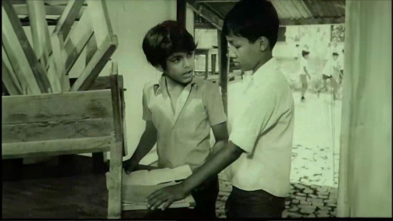 кадр из фильма හඳයා