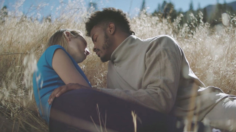 кадр из фильма Unregistered