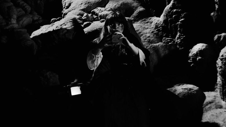 кадр из фильма Lorsque la Nuit Tombe