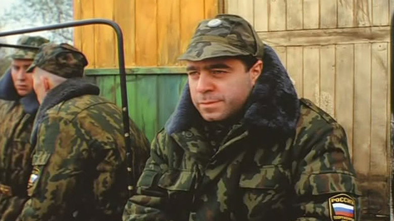 кадр из фильма ДМБ