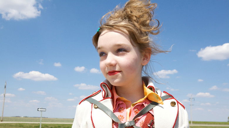 кадр из фильма The Year Dolly Parton Was My Mom