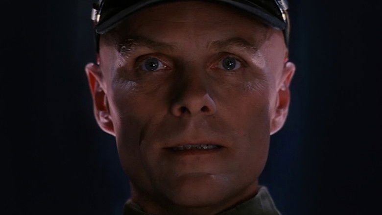 кадр из фильма Киборг-полицейский 2