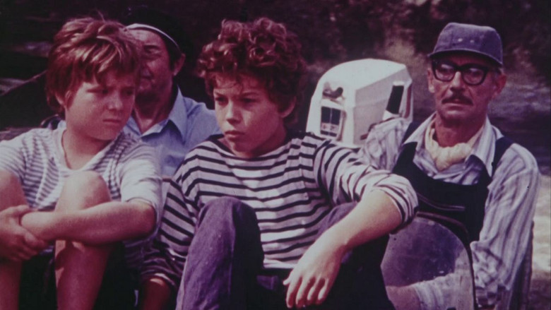 кадр из фильма Тревога в дельте