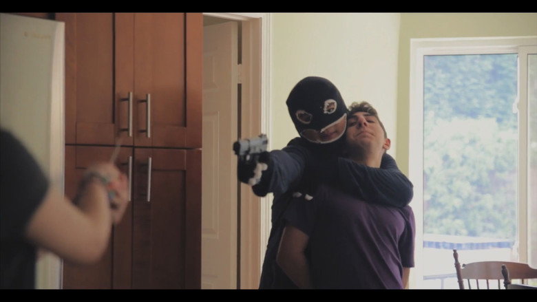 кадр из фильма Home Invasion