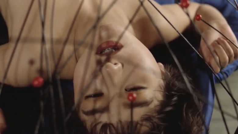 кадр из фильма Потроха девственницы 3: Дохлятина