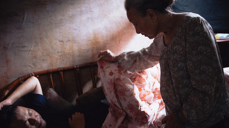 кадр из фильма 五月的第一天