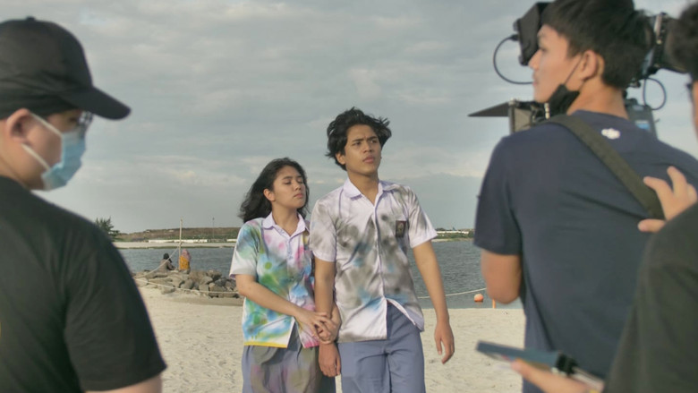 кадр из фильма As The Sun Sets