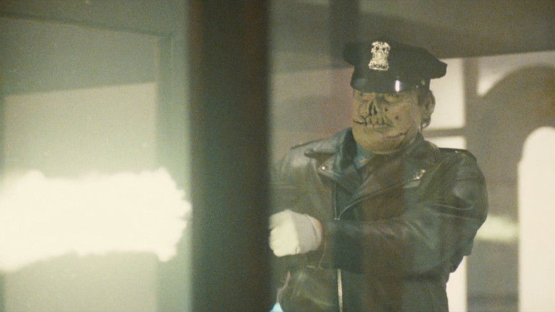 кадр из фильма Маньяк-полицейский 2