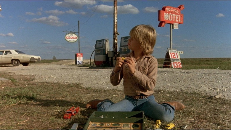 кадр из фильма Нежное милосердие