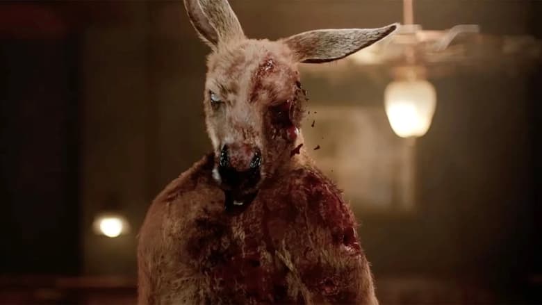 кадр из фильма Хищник. Дожить до рассвета