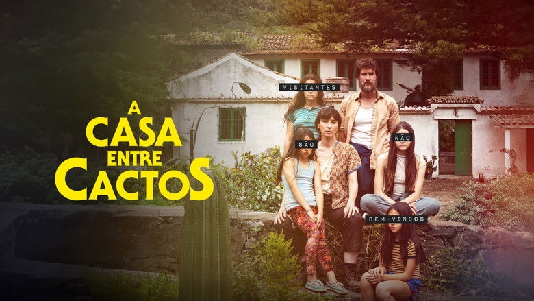 кадр из фильма La casa entre los cactus