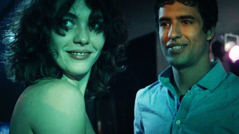 кадр из фильма Мектуб, моя любовь