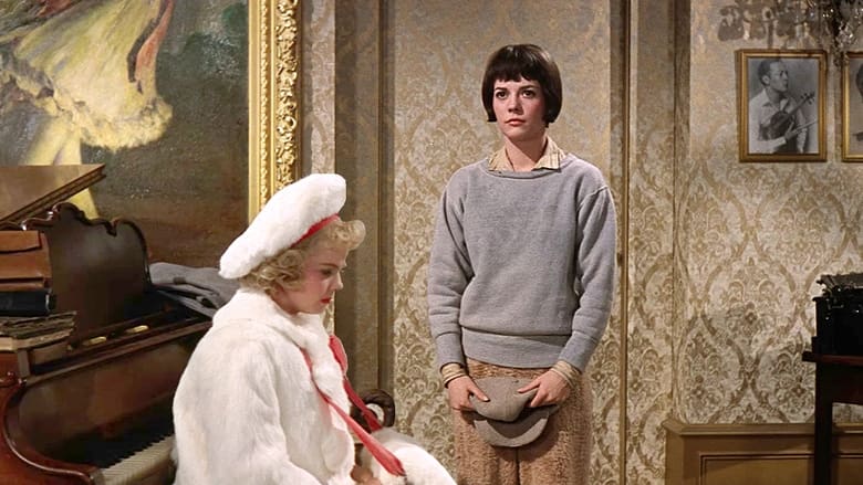 кадр из фильма Цыганка