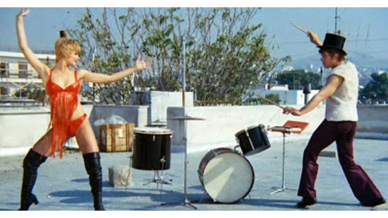 кадр из фильма Μια Ελληνίδα στο Χαρέμι