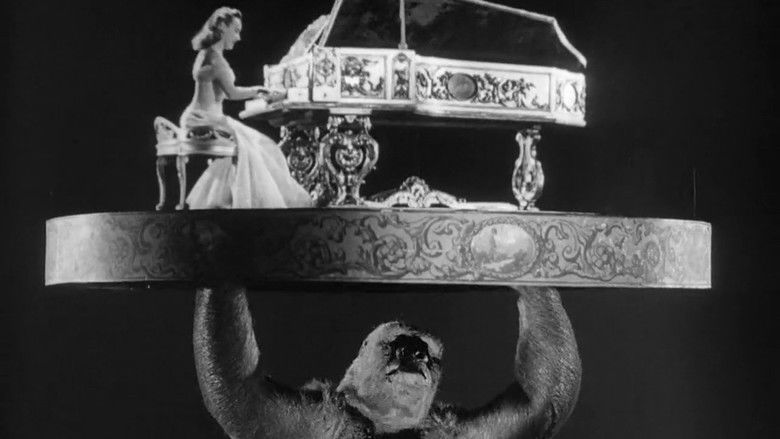 кадр из фильма Могучий Джо Янг