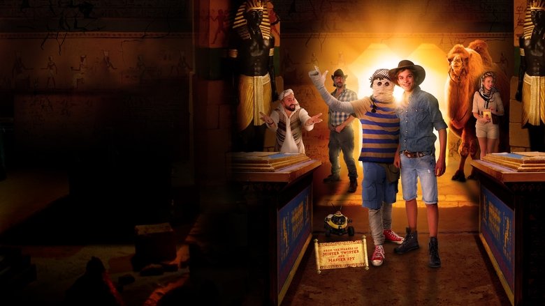 кадр из фильма Мой братик Мумия и гробница Ахнетута