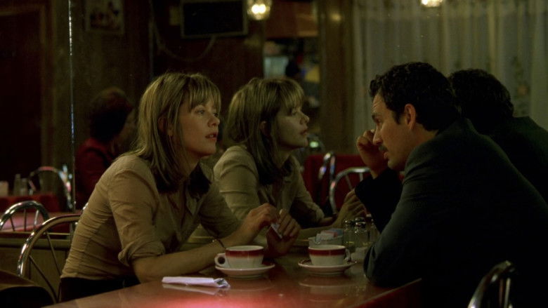 кадр из фильма Темная сторона страсти