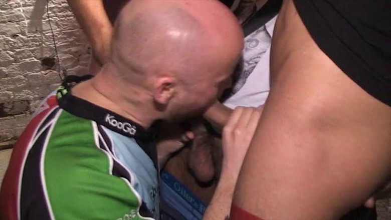 кадр из фильма The Cock Inn