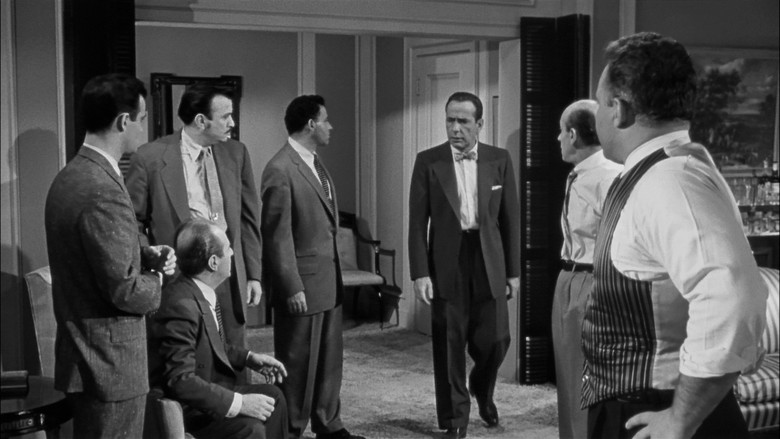 кадр из фильма Тем тяжелее падение