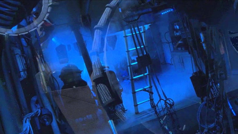 кадр из фильма The Drift