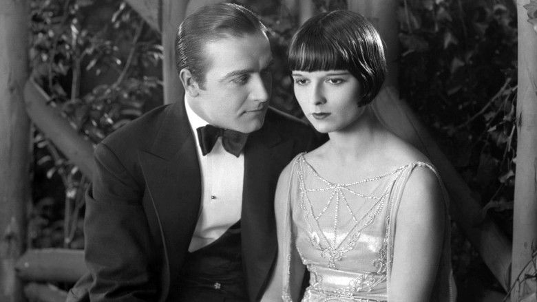 кадр из фильма A Social Celebrity