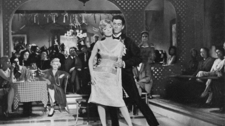 кадр из фильма The George Raft Story