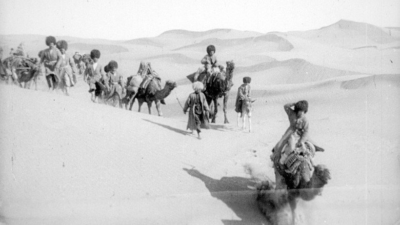 кадр из фильма Айна