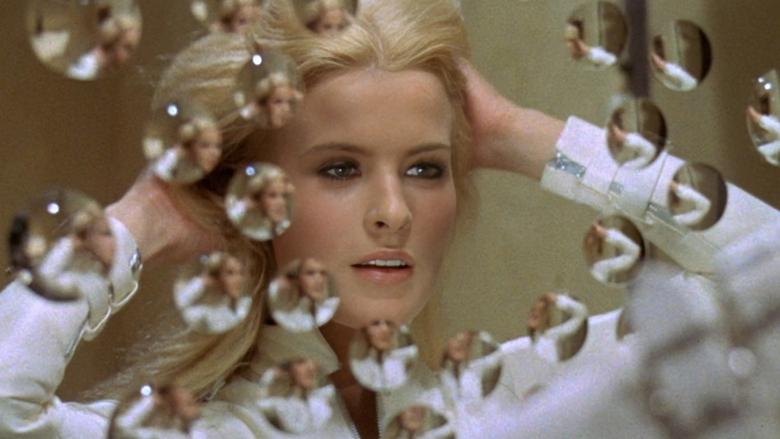 кадр из фильма Распутный квартет