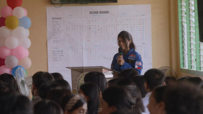 кадр из фильма To the Moon and Back