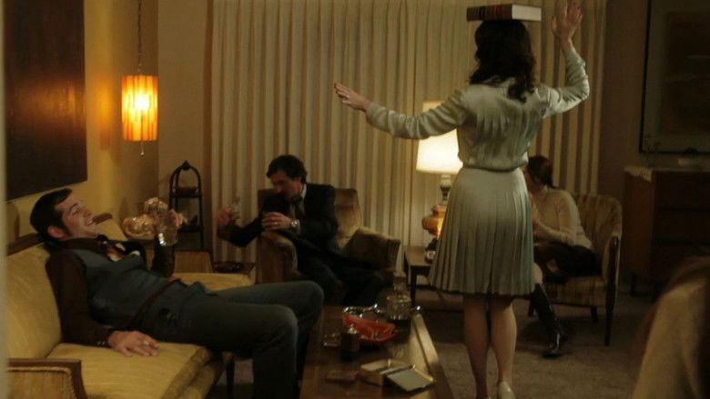 кадр из фильма Игровая комната