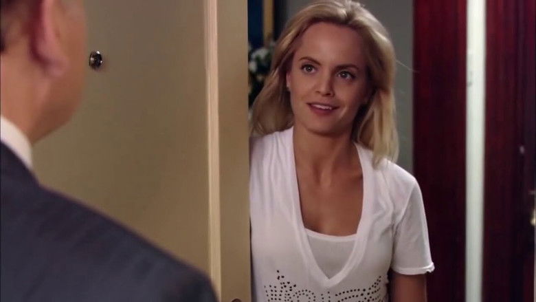 кадр из фильма Beware of Mom