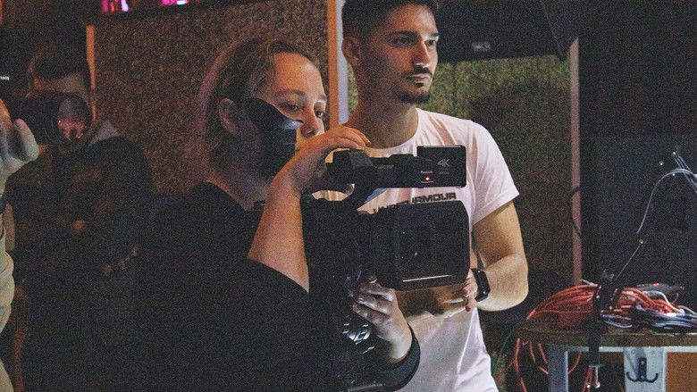 кадр из фильма Neden Ben?