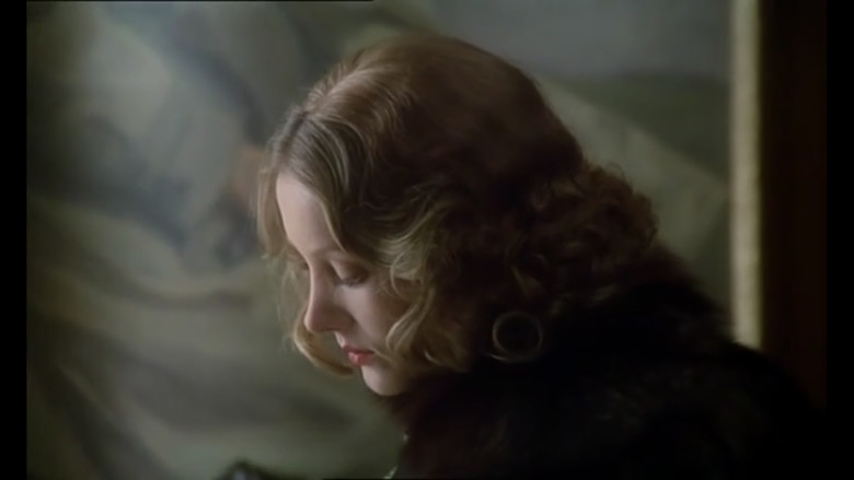 кадр из фильма По древним ступеням