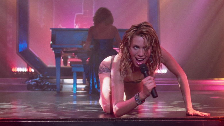 кадр из фильма Le sphinx