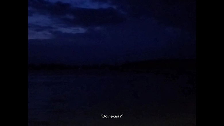 кадр из фильма it feels so scary getting old