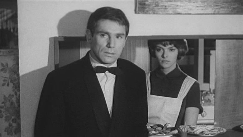 кадр из фильма Les Scélérats