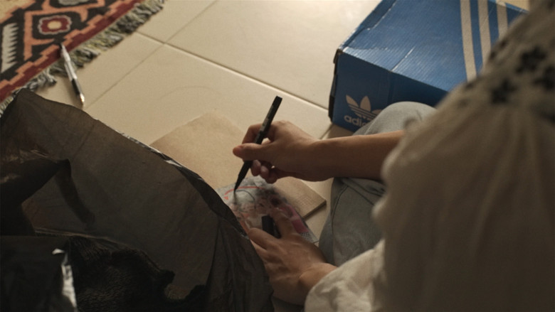 кадр из фильма Keep It Deep