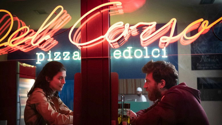 кадр из фильма Умирают только живые