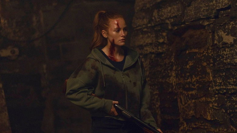 кадр из фильма The Strangers: Chapter 3