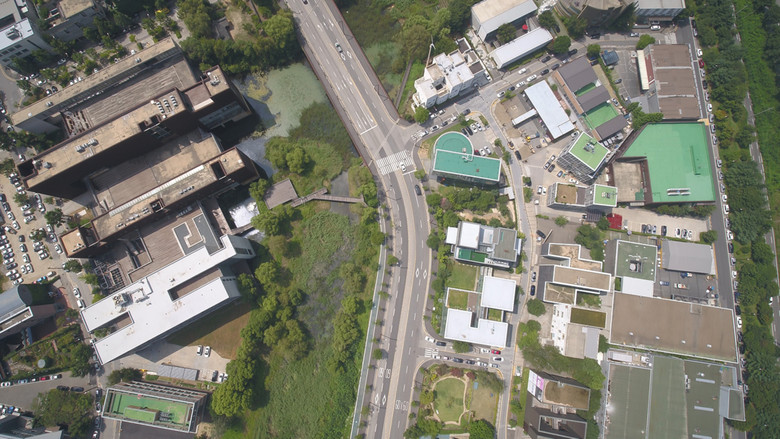 кадр из фильма 위대한 계약: 파주, 책, 도시